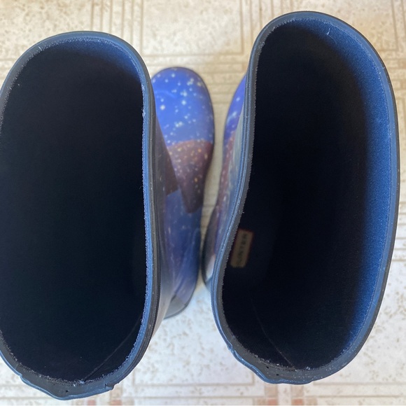 Hunter Boots Galaxy Mid-Height Rain Boots - Picture 10 of 10